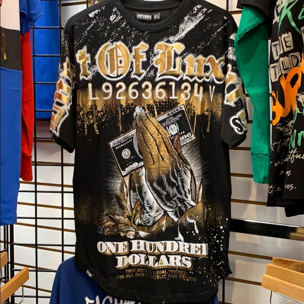 Urban Fashion tee for men